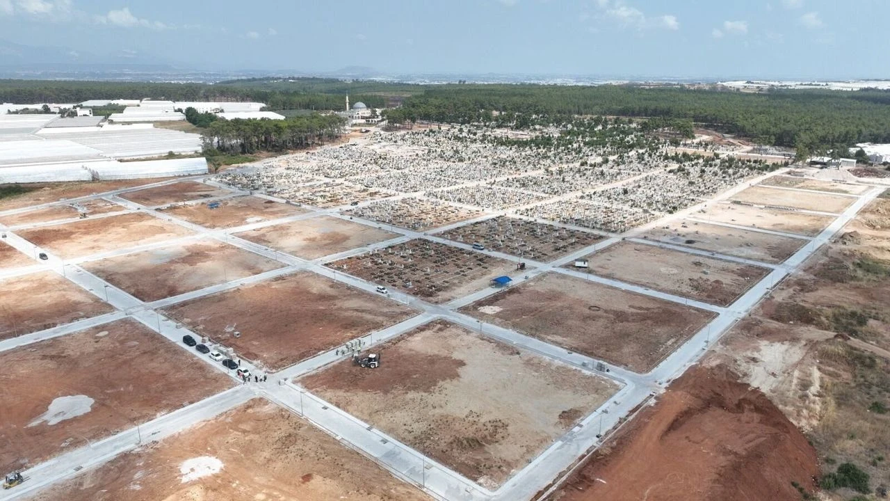 Antalya'da mezarlık kapasitesi yükseliyor