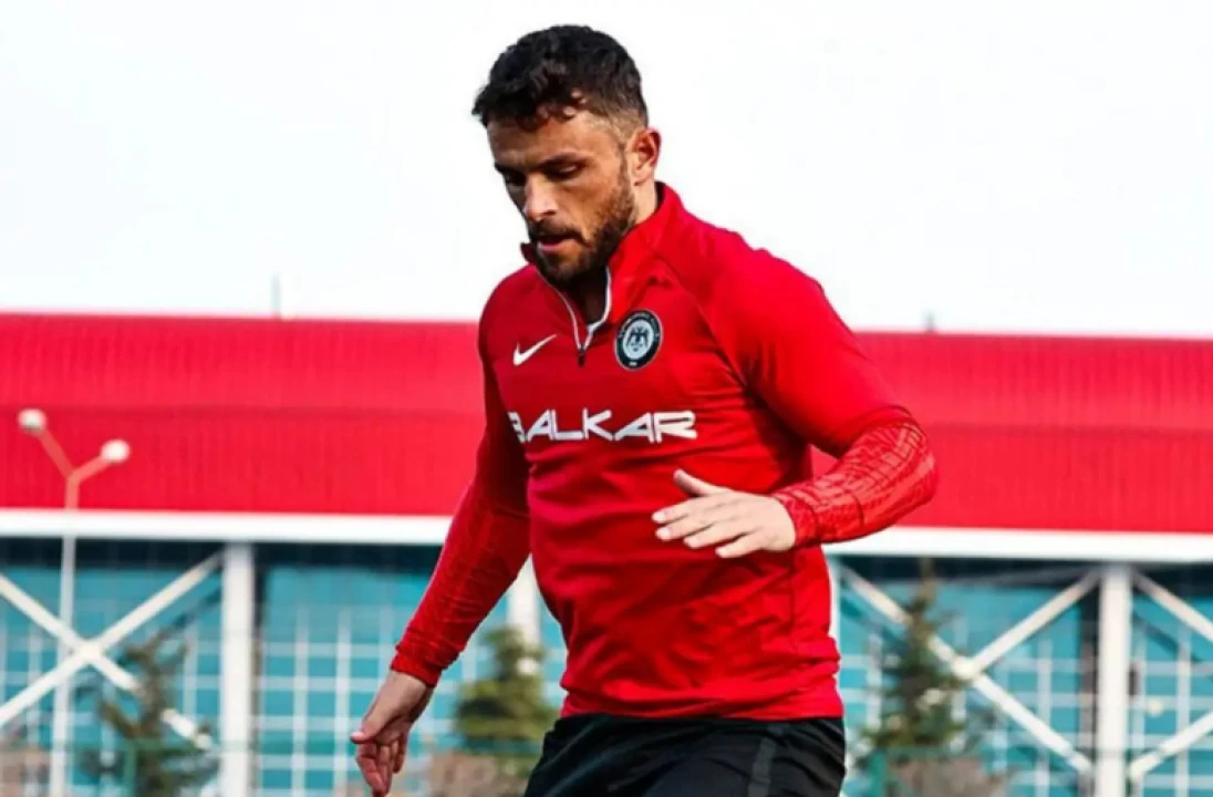 Antalyaspor'dan Pedrinho hamlesi! Transfer tamamlandı