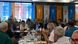 Çavuşoğlu Antalya’da sahaya indi: Aksu’nun sorunlarını ele aldı